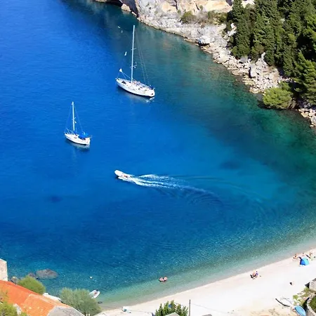 Holiday home Seaside Holiday House Cove Zarace - Gdinj, Hvar - 4603