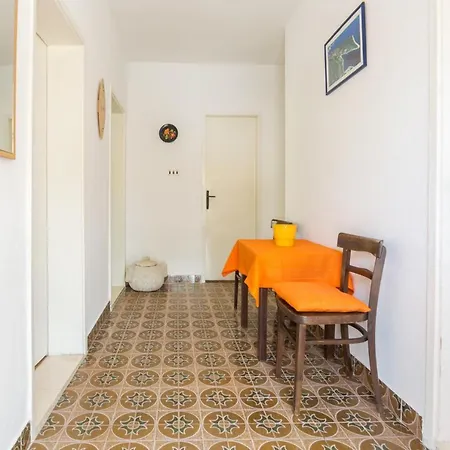 Seaside Holiday House Cove Zarace - Gdinj, Hvar - 4603 *